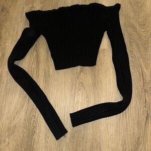OOTDFash Black Ribbed Off-Shoulder Crop Top